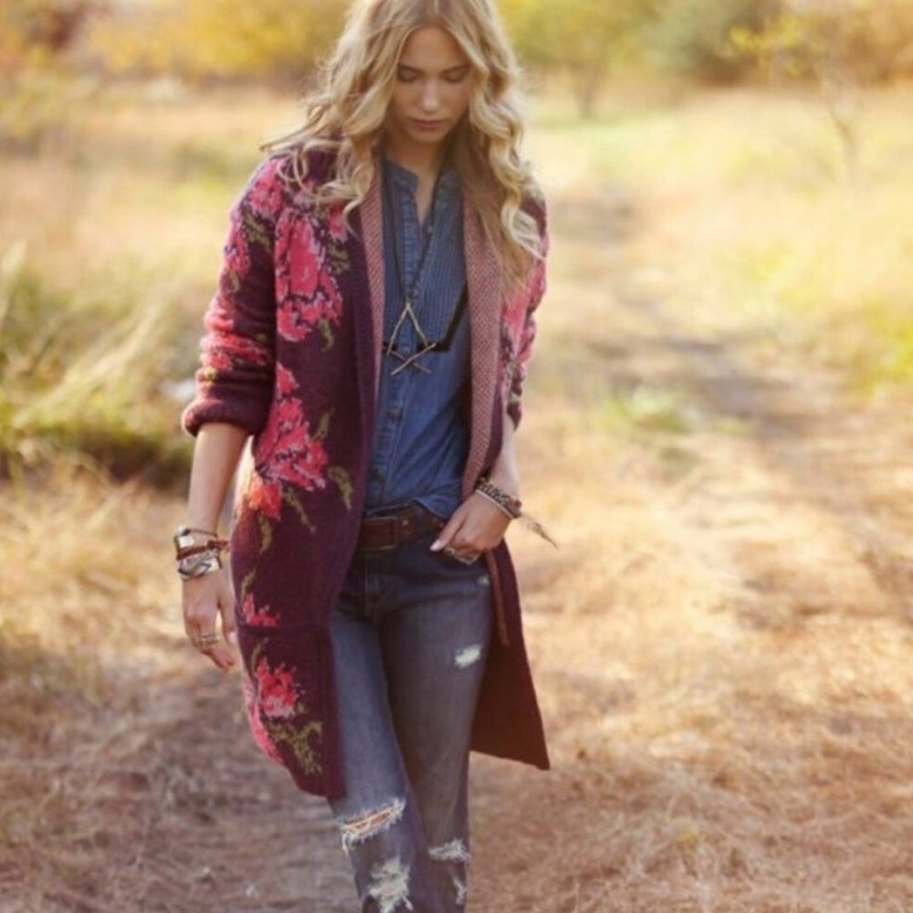 Free People flower power floral pink alpaca cardigan Sweater! Oversized XS